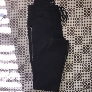 BLACK F21 Zipup Joggers